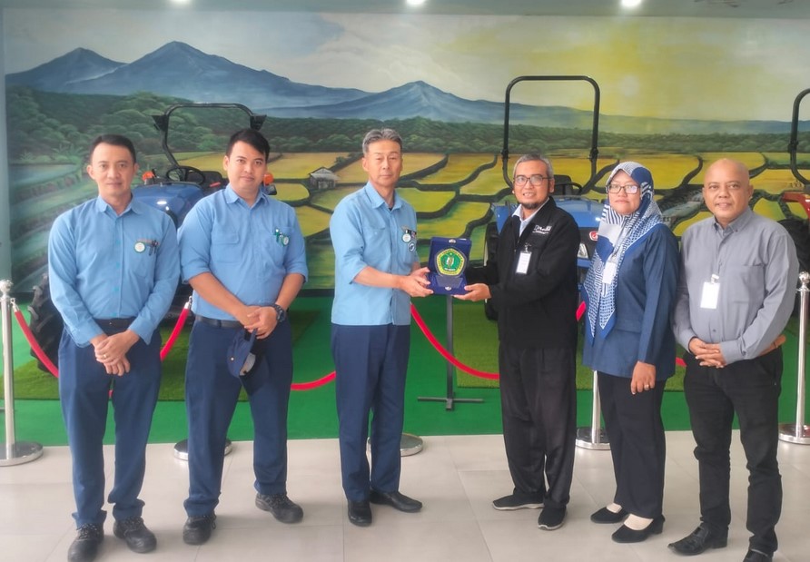 Meningkatkan Kompetensi Mahasiswa Melalui Program MBKM di PT. ISEKI Pasuruan